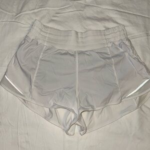 Lululemon Hotty Hot Running Shorts II White 2.5" Size 8